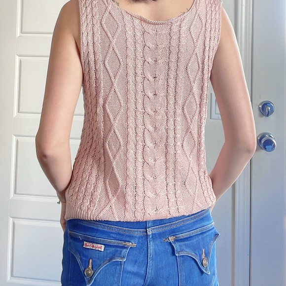 016 Dusty Pink Sleeveless V neck Knit Top - Picture 7 of 8